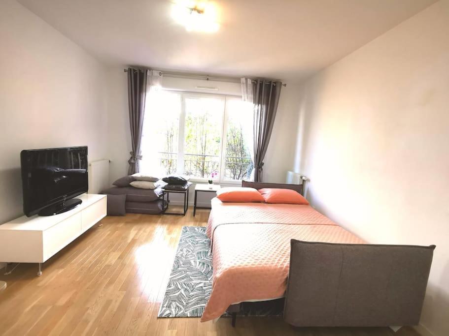 Entire Appartment, 2 Rooms Confortable At Créteil Esterno foto